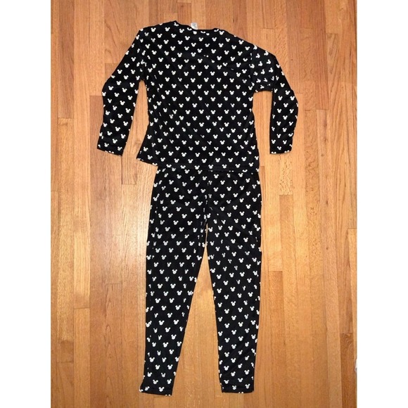 Disney XS (0-2) women XS Mickey Mouse Pajamas - Picture 3 of 9